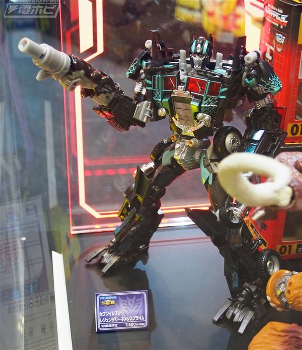 Wonderfest 2019 Summer   TakaraTomy Transformers Booth Display Photos 12 (12 of 50)